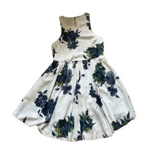 Free people floral dress with pockets